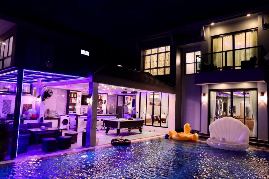 Ratsamee K - Pool Area View