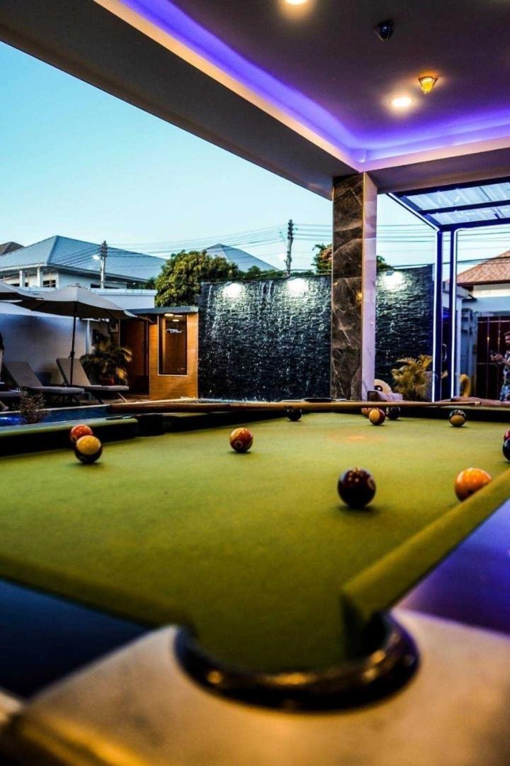 Ratsamee K - Cover Photo