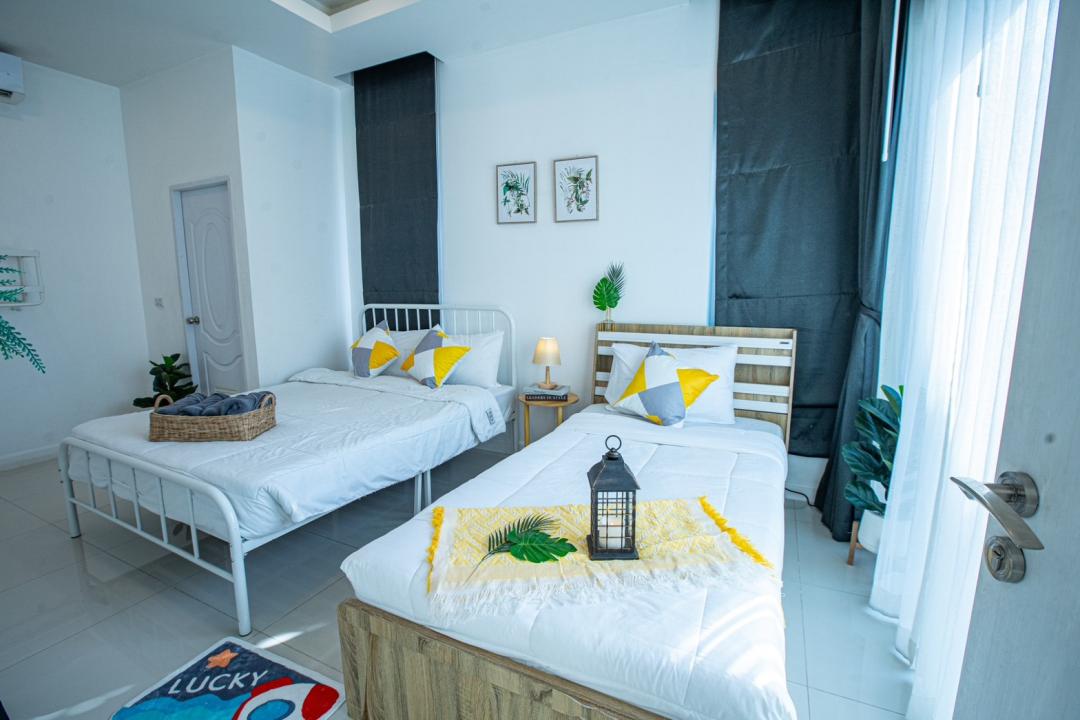 Villa Bedroom 7