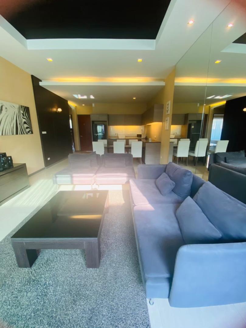 Richy 9 - Living Area