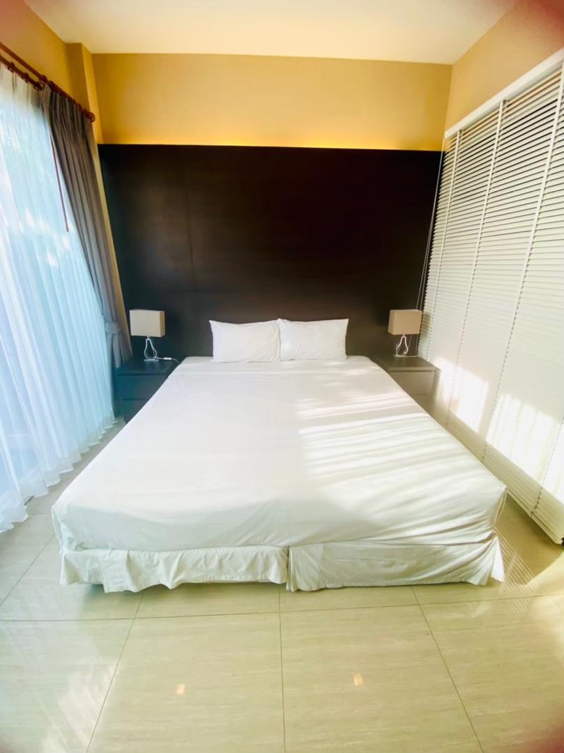 Villa Bedroom 1