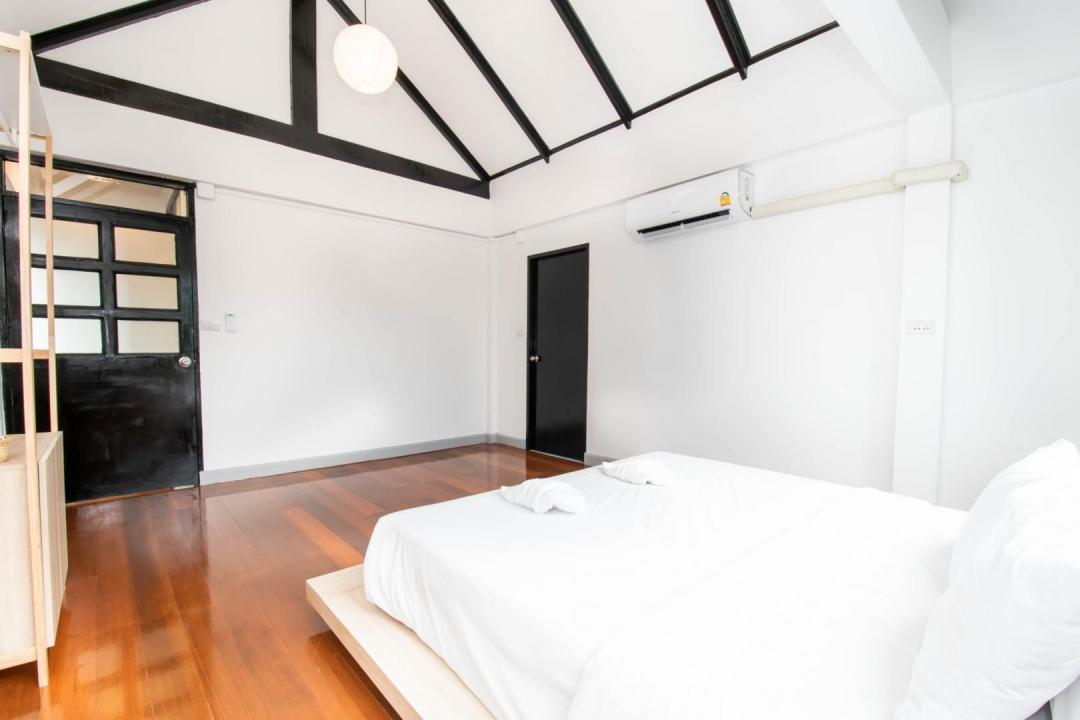Villa Bedroom 4