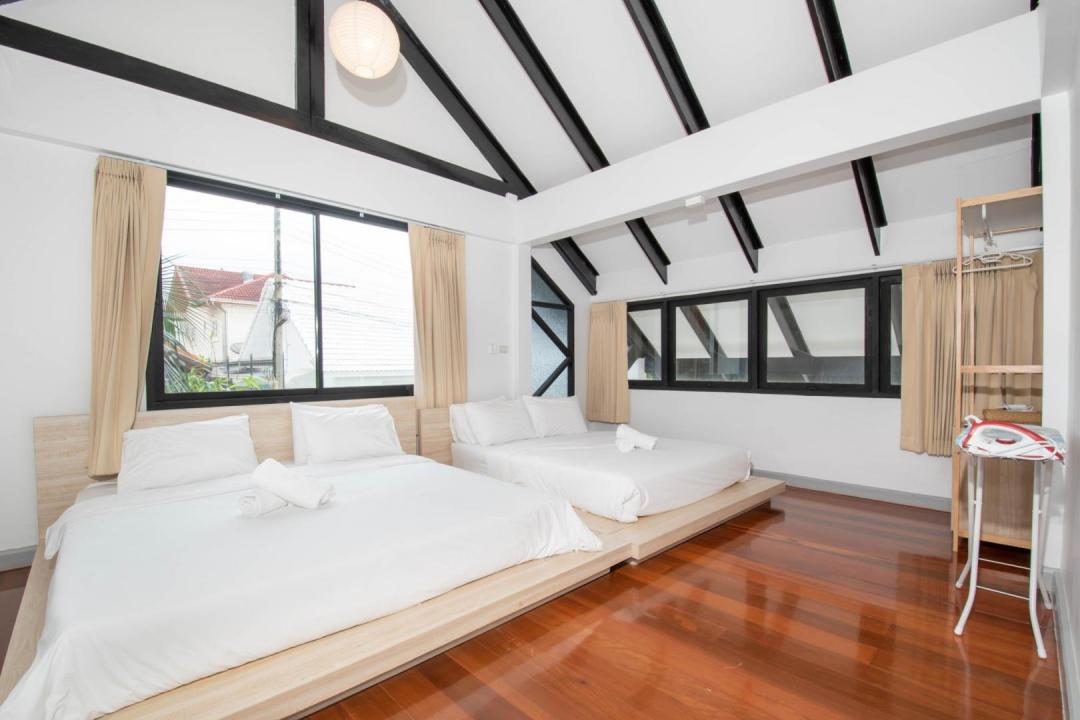Villa Bedroom 1