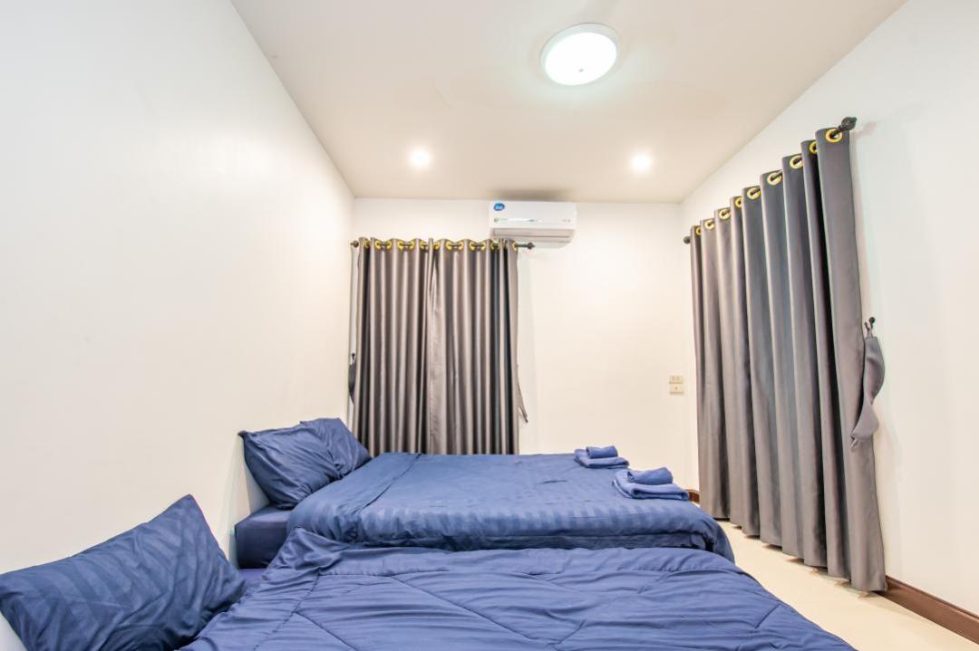Villa Bedroom 2