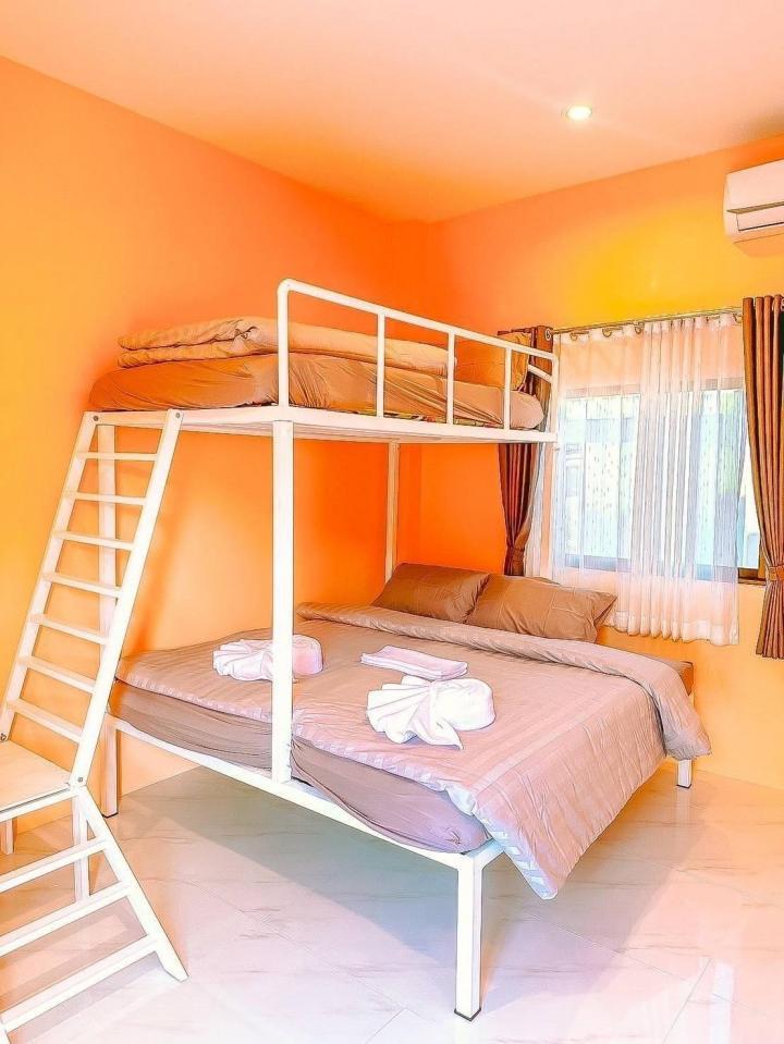 Villa Bedroom 1