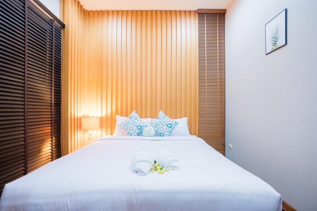 Villa Bedroom 8