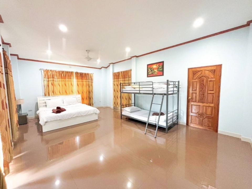 Villa Bedroom 4