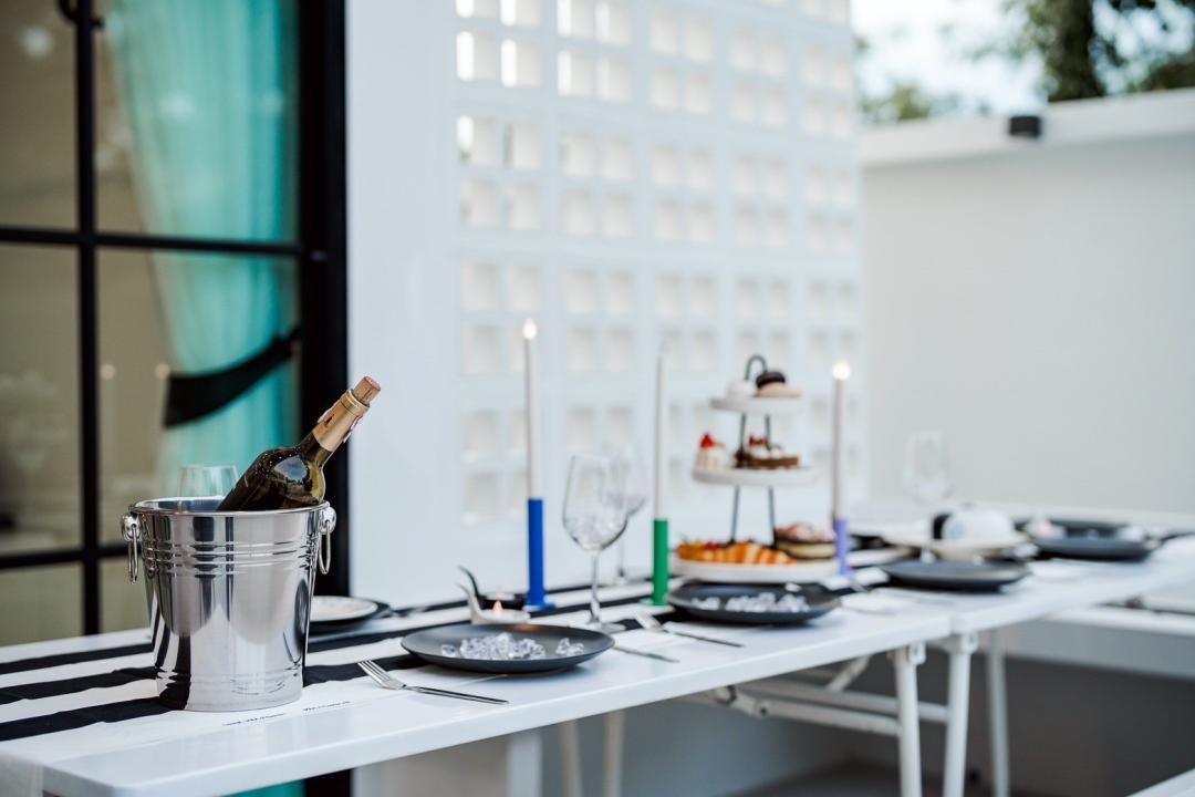 Sea'cret Stay - Living Area