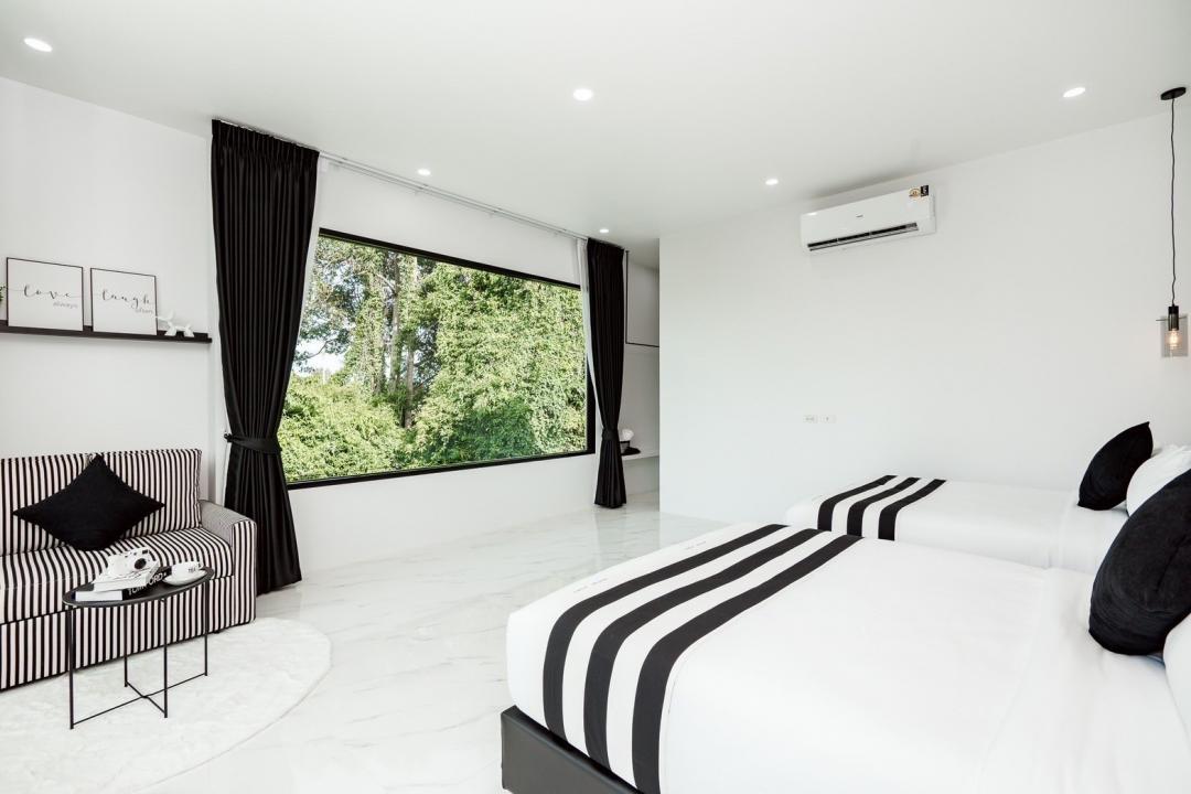 Villa Bedroom 9