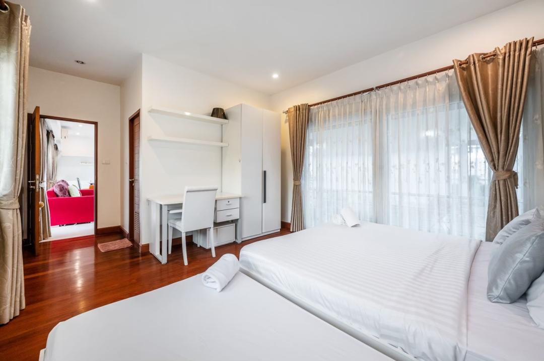 Villa Bedroom 2