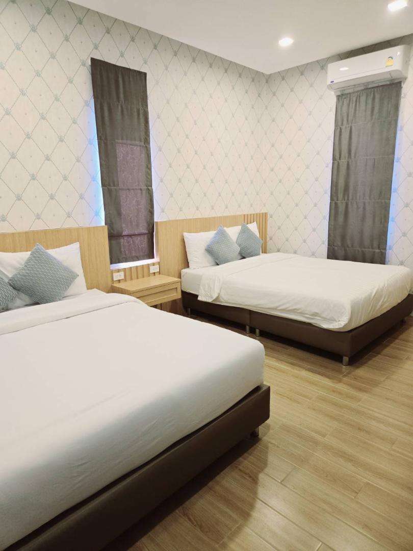 Villa Bedroom 1