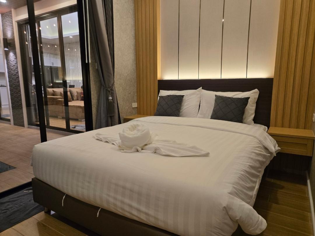 Villa Bedroom 2