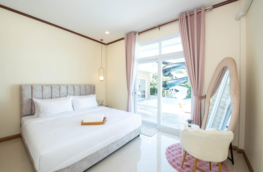 Villa Bedroom 4