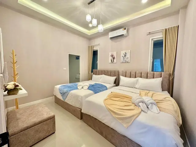 Villa Bedroom 4