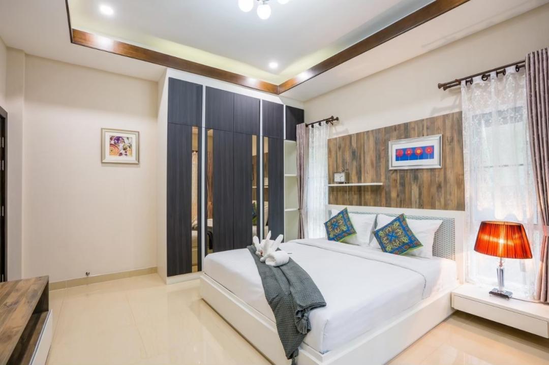 Villa Bedroom 6