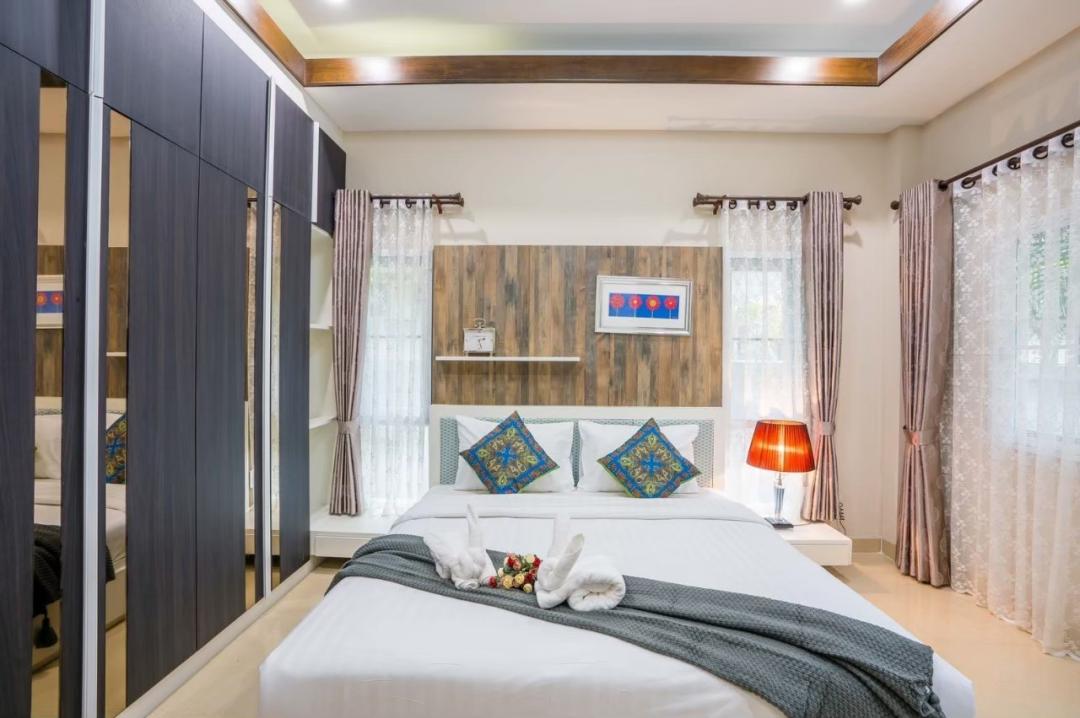 Villa Bedroom 4