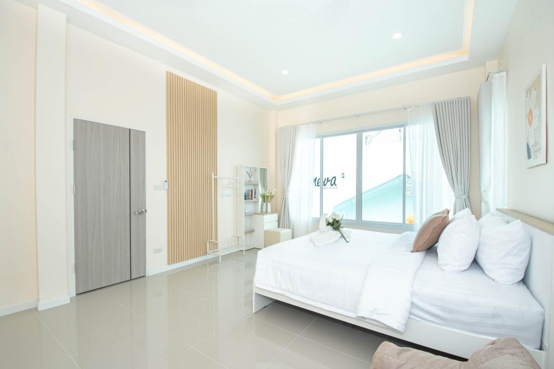 Villa Bedroom 6