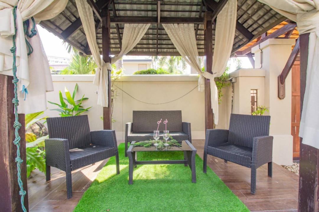 Bali Heaven - Pool Area View