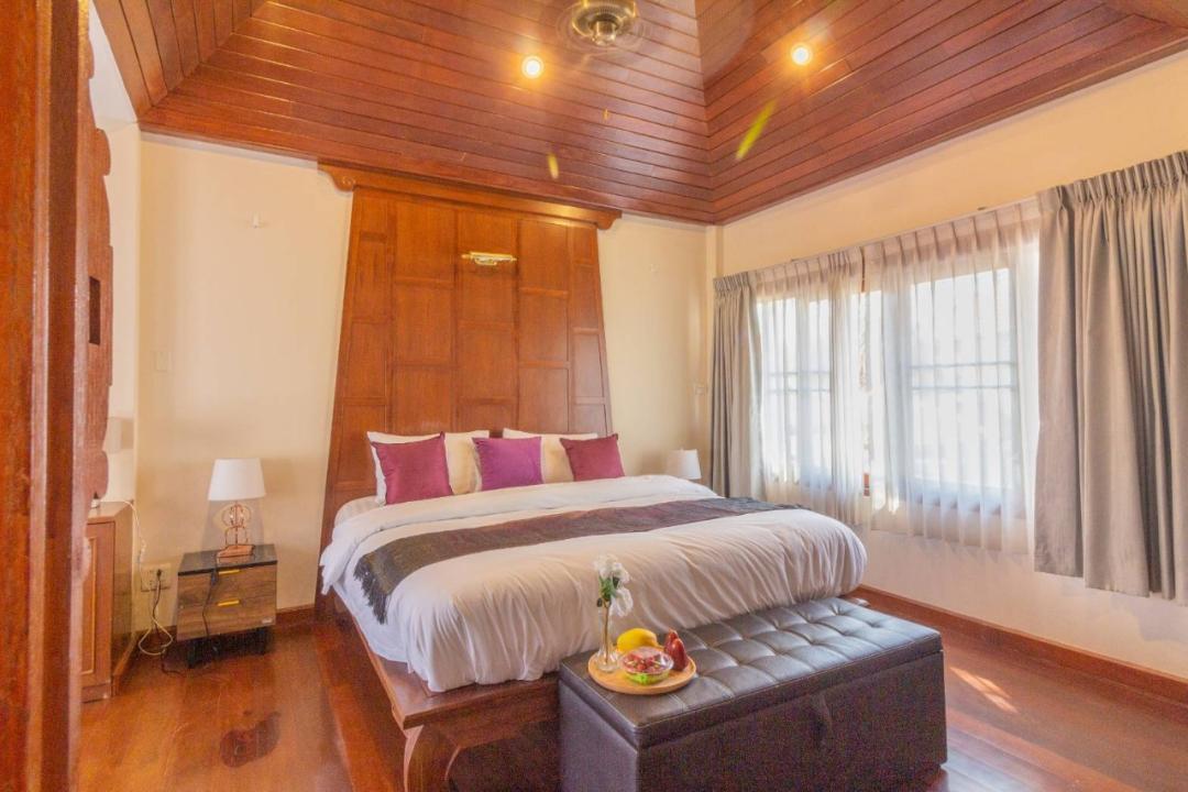 Villa Bedroom 2