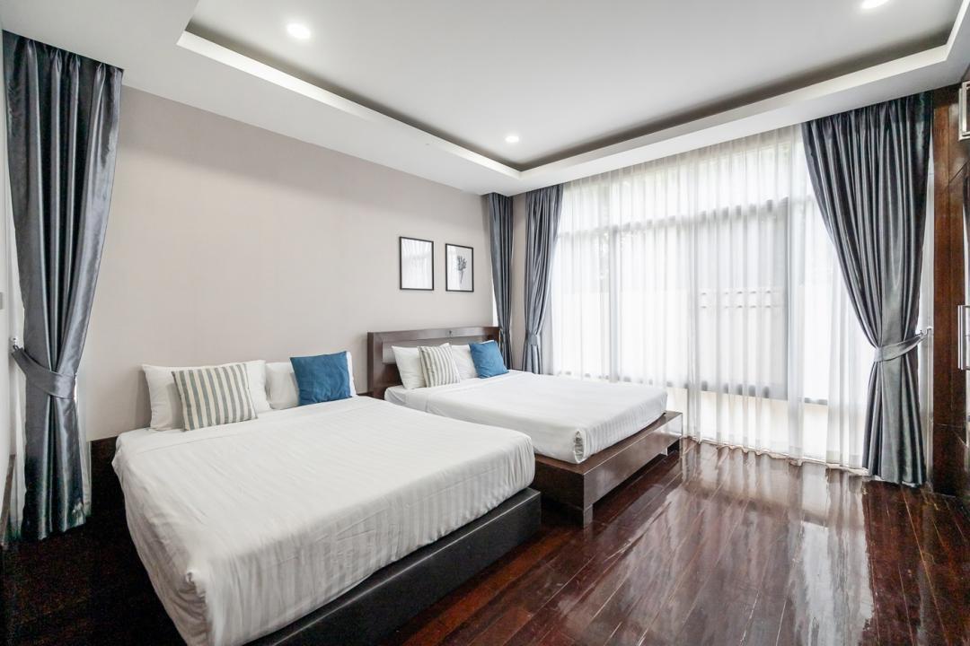 Villa Bedroom 1