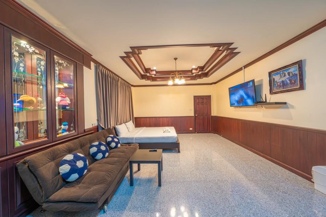 Villa Bedroom 4