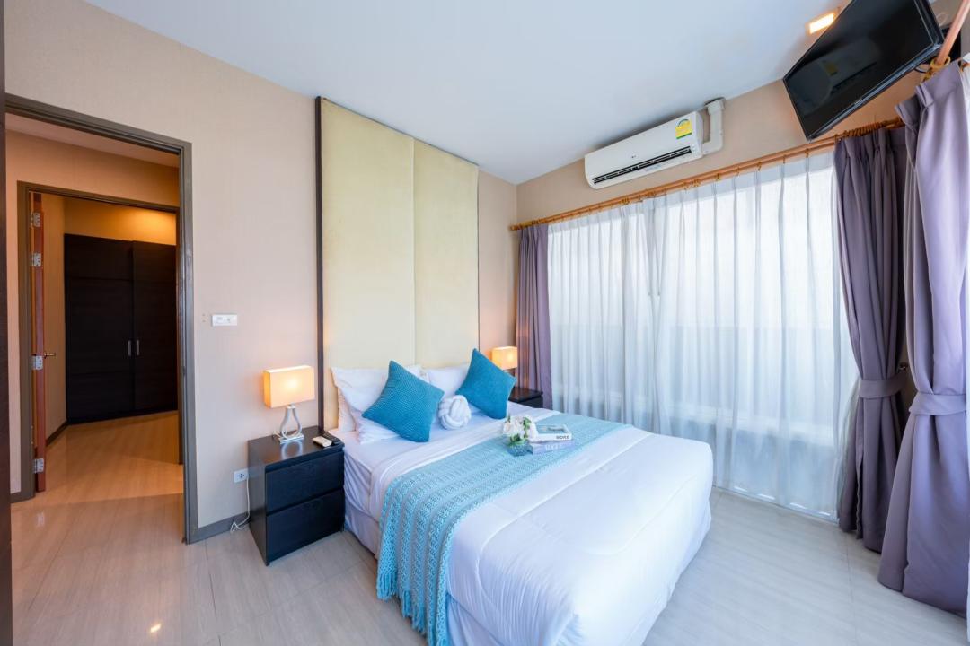 Villa Bedroom 6