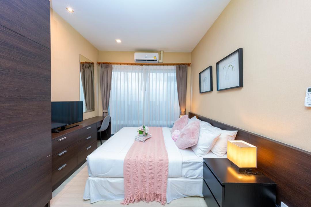 Villa Bedroom 1