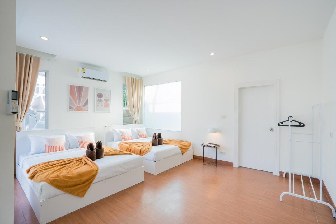 Villa Bedroom 1