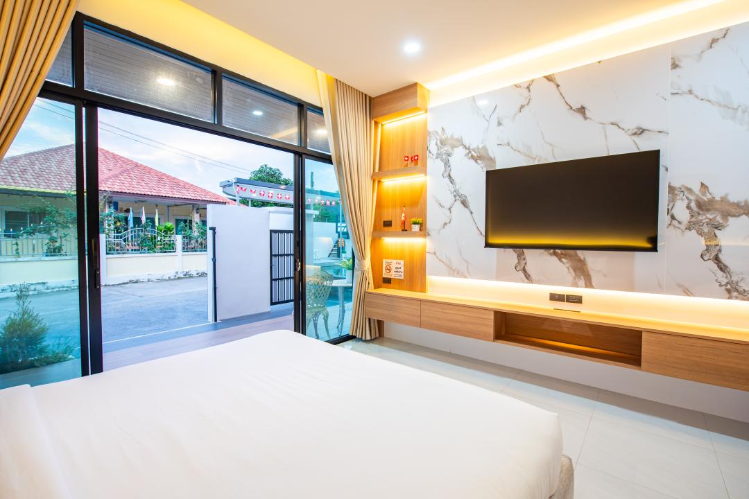 Villa Bedroom 8