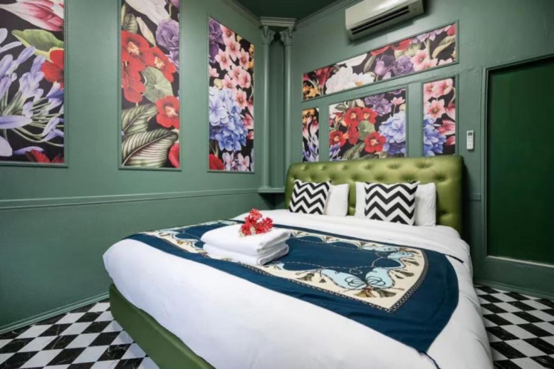 Villa Bedroom 7