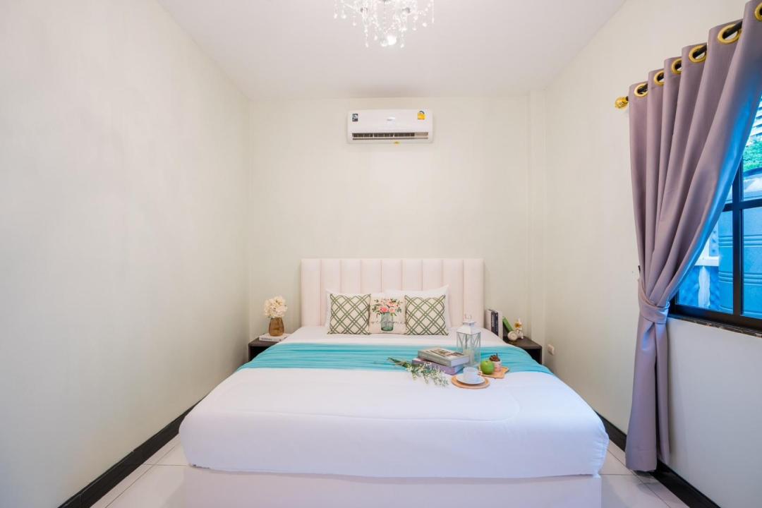 Villa Bedroom 2