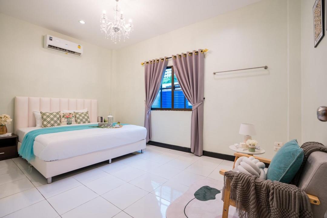 Villa Bedroom 4