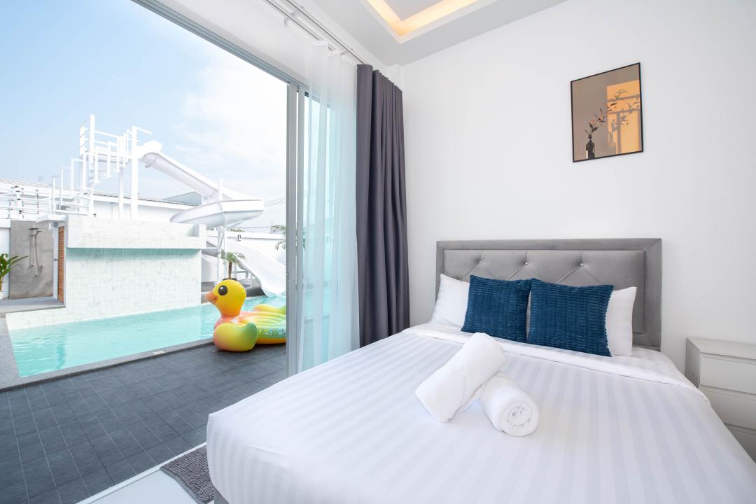 Villa Bedroom 2