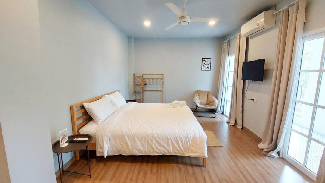 Villa Bedroom 6