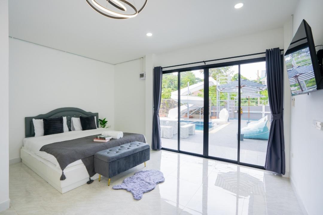 Villa Bedroom 4