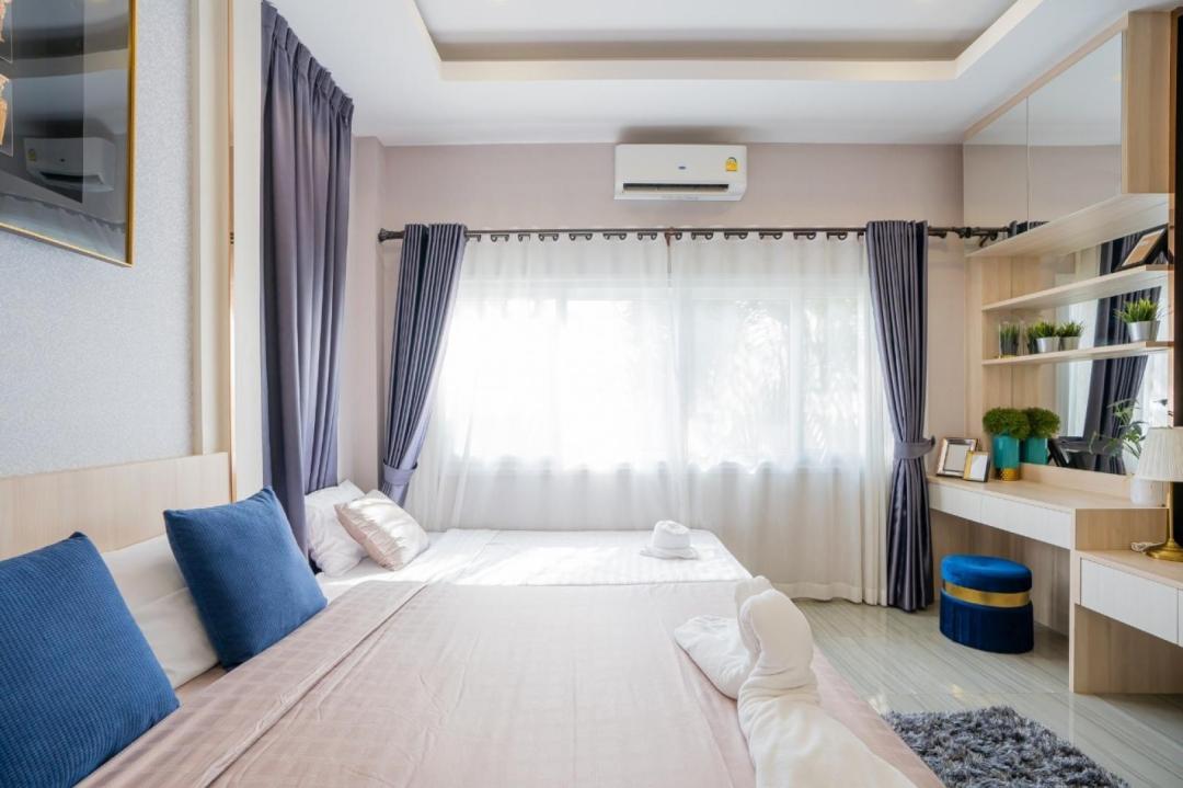 Villa Bedroom 4