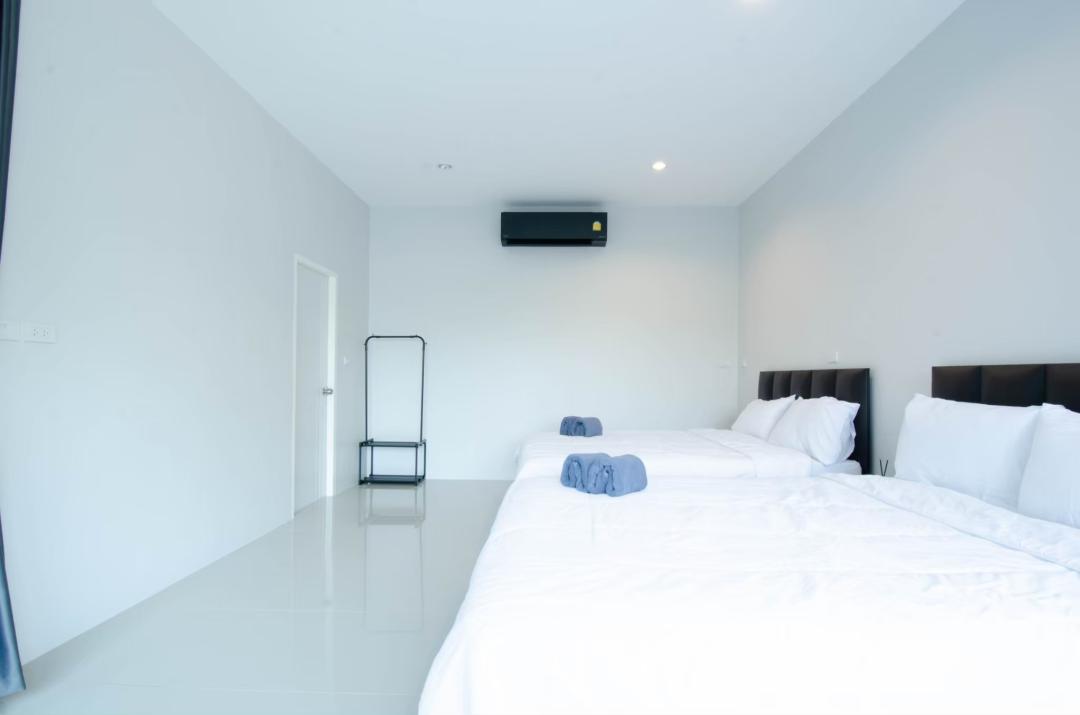 Villa Bedroom 7