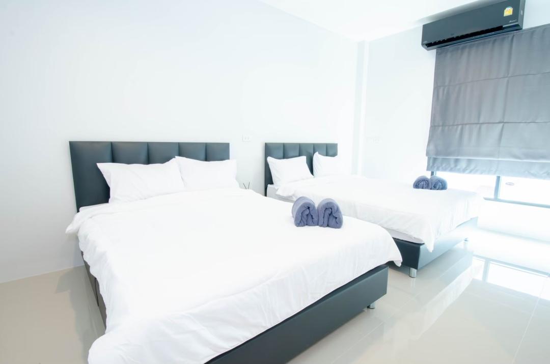 Villa Bedroom 6
