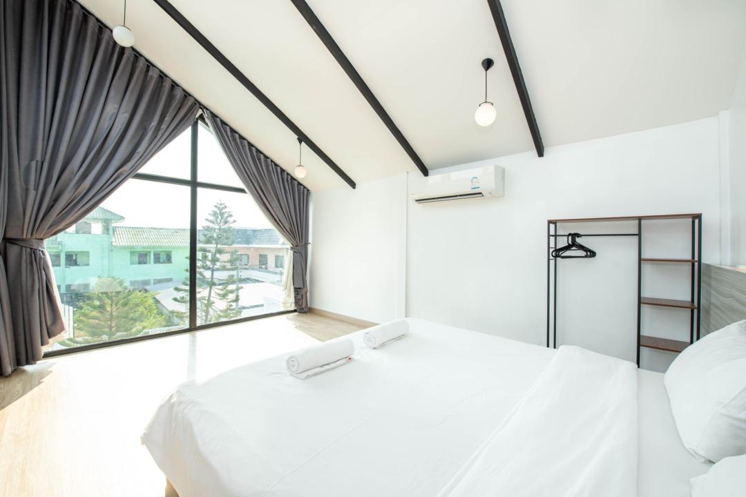 Villa Bedroom 2