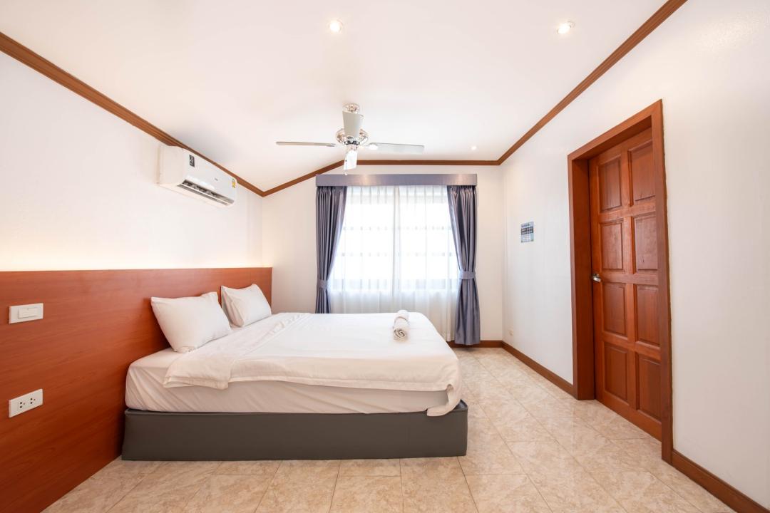Villa Bedroom 7