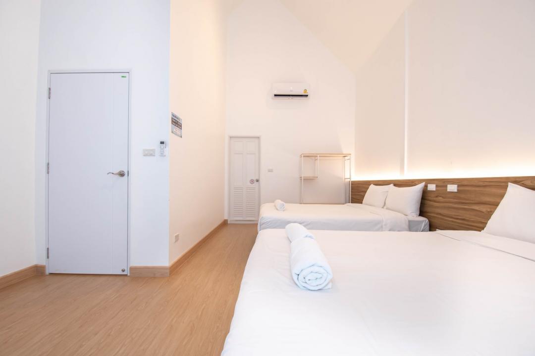 Villa Bedroom 1