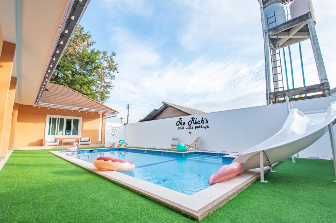 The Rich’s - Pool Area View