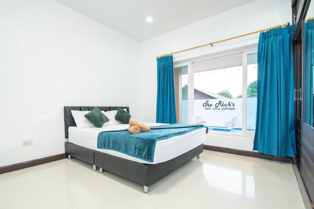 Villa Bedroom 2