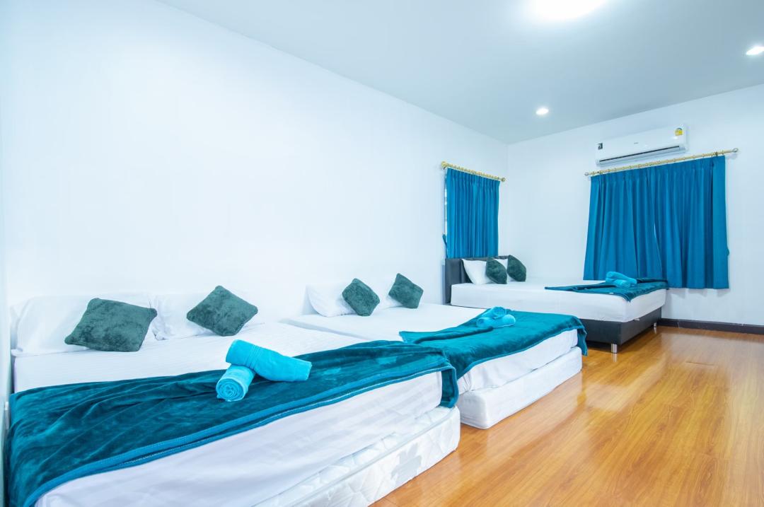 Villa Bedroom 4
