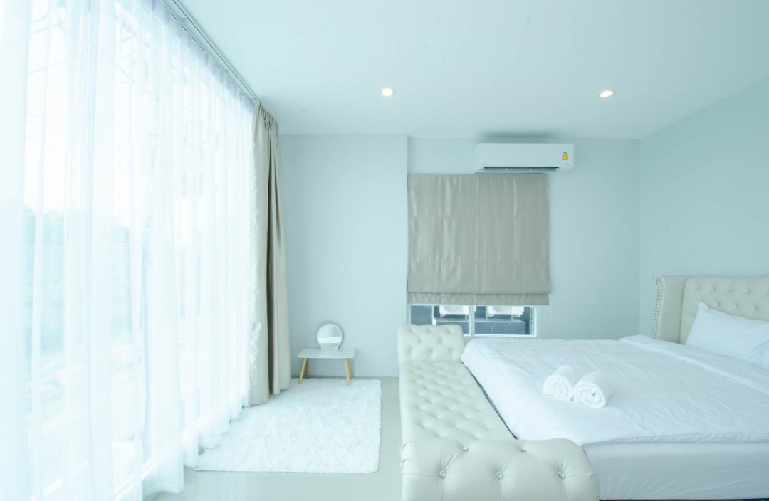 Villa Bedroom 4