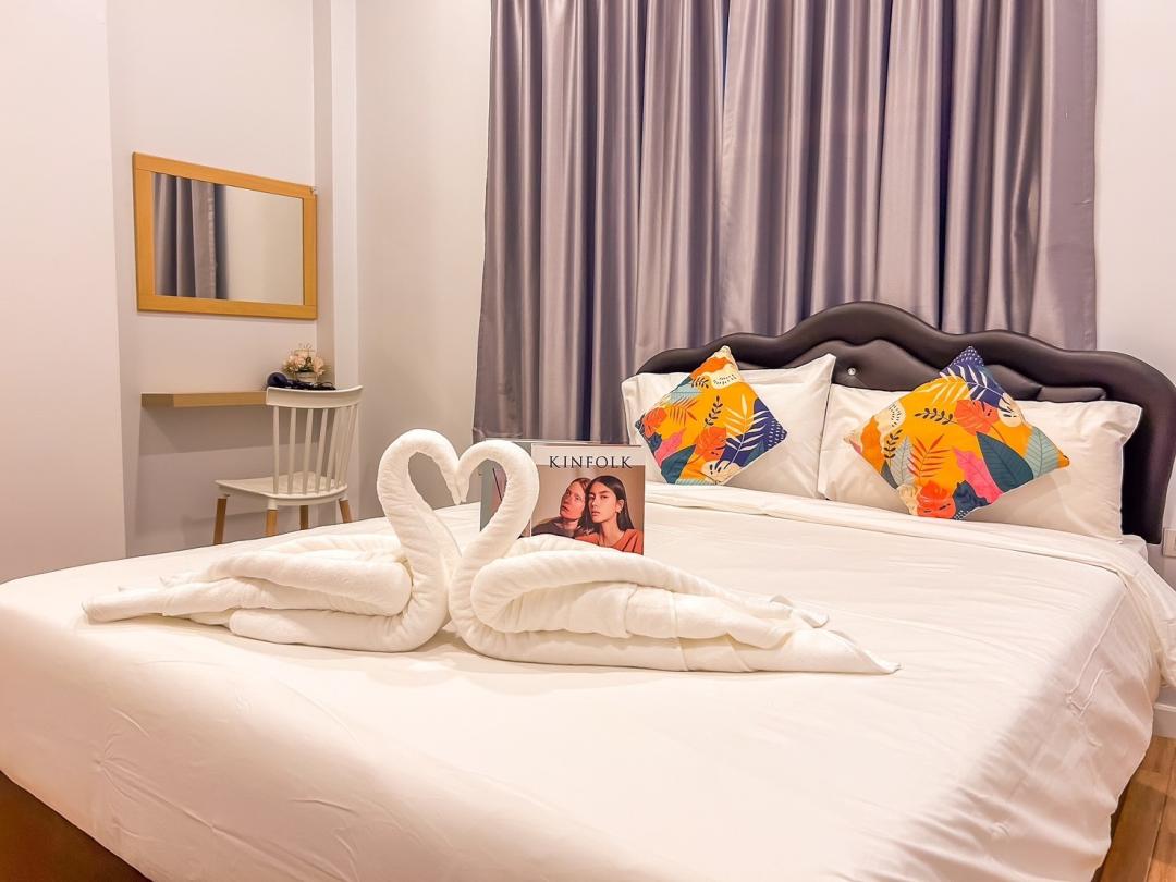 Villa Bedroom 5