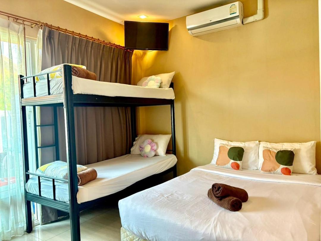 Villa Bedroom 2