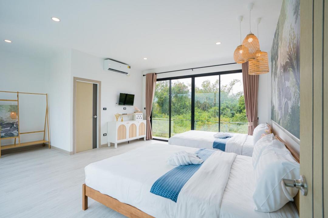 Villa Bedroom 5
