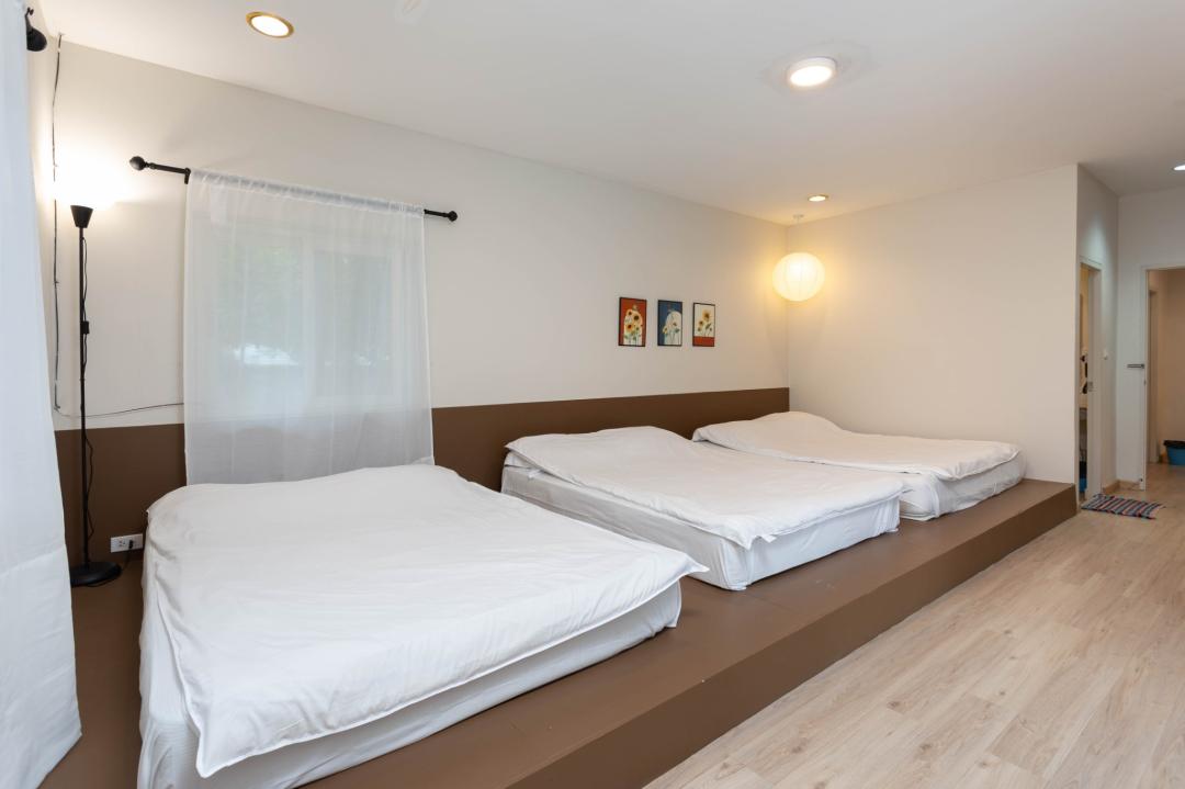 Villa Bedroom 1