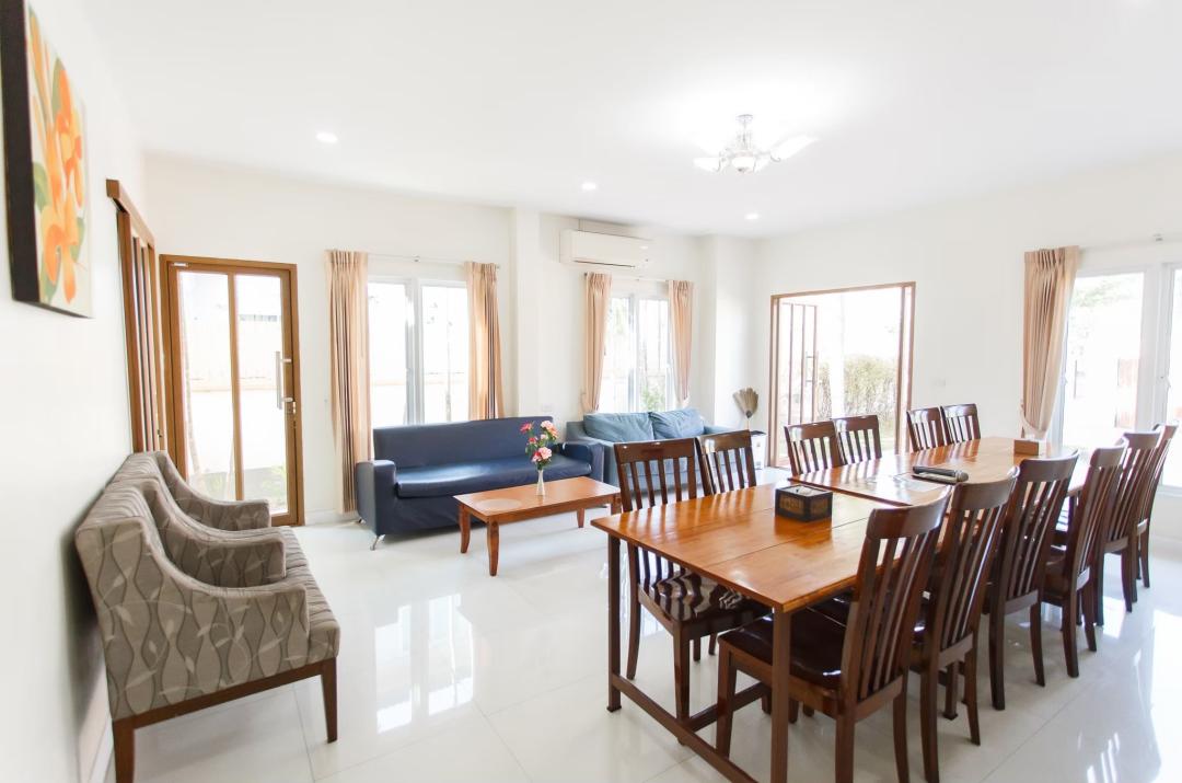 Ty Holiday #226 - Cover Photo